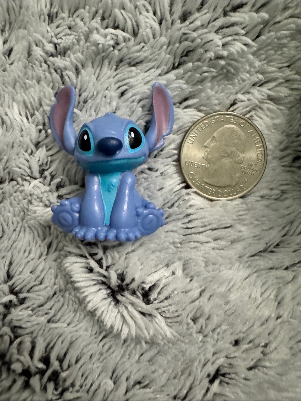 BRAND NEW- RARE Zuru Mini Disney Series 3 Stitch
